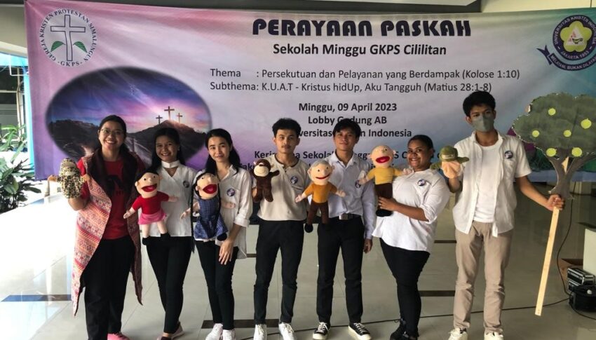 Perayaan Paskah with Panggung Boneka Fakultas Sastra dan Bahasa Universitas Kristen Indonesia