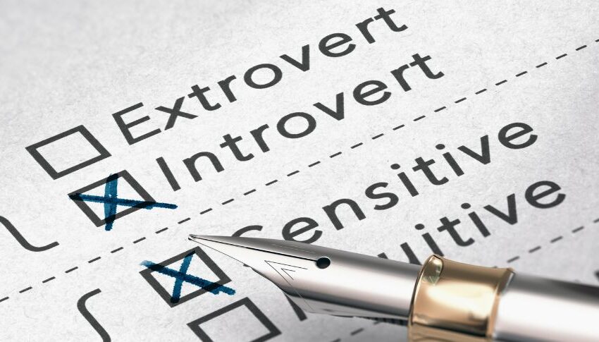 Mengenal Diri, Merawat Mental: Introvert vs Ekstrovert