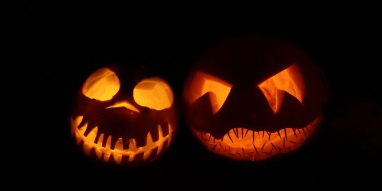 Dalam 15 tahun terakhir, ada beberapa peristiwa tragis yang terjadi di malam Halloween. Penasaran ada apa saja? Cek artikel berikut ini!