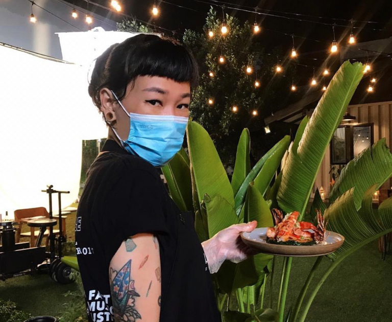 Ikuti rutinitas seorang food stylist, Kak Ancilla Marcelina, dalam proyek makanan dan tips berkarya di dunia food styling.