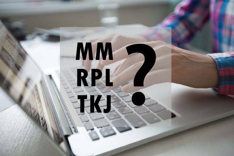Bingung memilih jurusan SMK? Kenali perbedaan Multimedia (MM), Rekayasa Perangkat Lunak (RPL), dan Teknik Komputer & Jaringan (TKJ) minatmu.