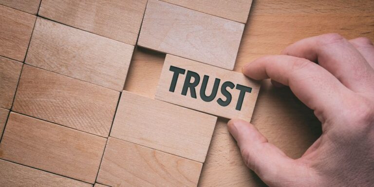 Trust issue: Tanda, Penyebab, dan Cara Mengatasinya