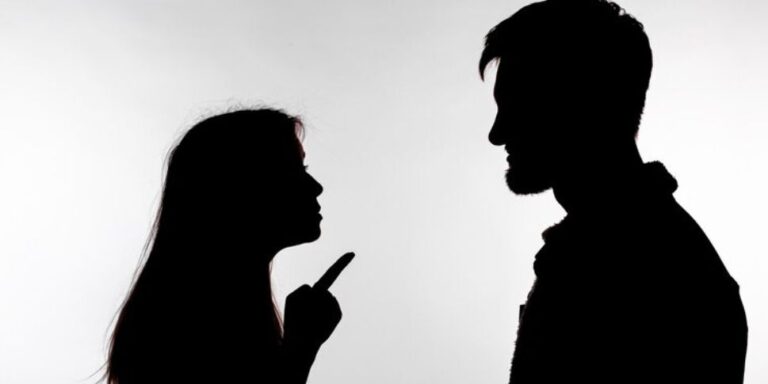 Guilt Trip: Rasa Bersalah Karena 'Beban' Keinginan Orang Lain