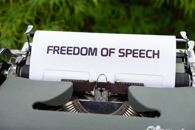 Kapan “Freedom of Speech” Bisa Terwujud Secara Menyeluruh?