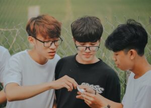 Kamu Introvert dan Ngerasa Susah Berteman? Ini Cara Networking untuk Introvert!