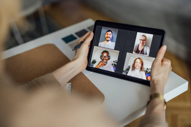 Mengapa Harus Buka Kamera Saat Kelas Online?