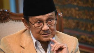 Belajar Efektif ala B.J. Habibie: Disiplin dan Konsistensi dalam Meraih Prestasi