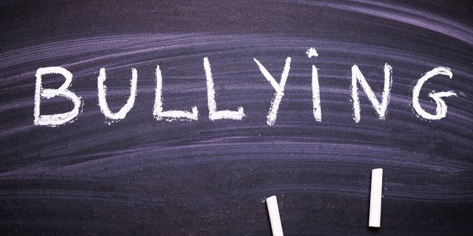 Social Bullying: Si Fatal yang Jarang Dikenali