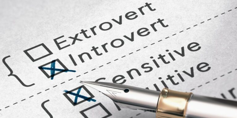 mengenal diri sebagai introvert dan ekstrovert untuk merawat kesehatan mental
