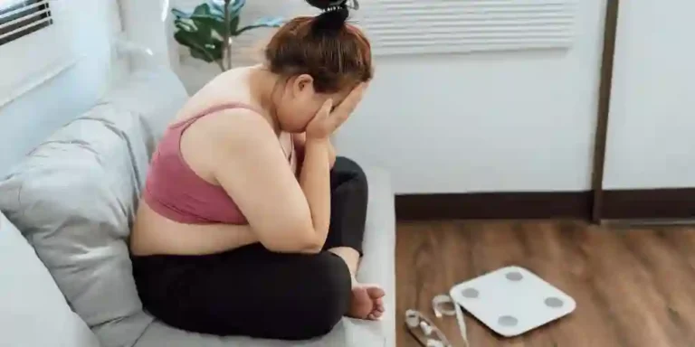 Dunia memang tidak adil, terlebih kaitannya dengan aspek beauty privilege. Kamu jengah dengan kondisi ini?