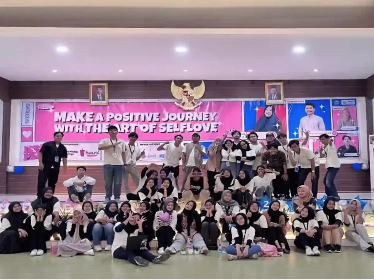 M2K Production Menyelenggarakan Icomfest 2024 Dengan Tema “Make A Positive Journey With The Art Of Self Love”, baca selengkapnya!