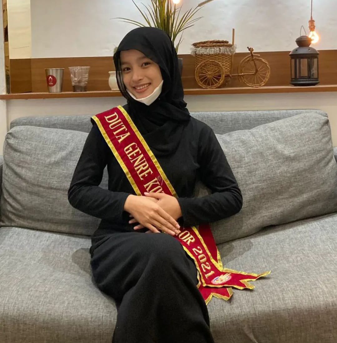 Kenalan yuk sama Fatma Dwi Hasanah, sosok yang menjadi inspirasi bagi banyak generasi muda dalam mengejar cita-cita