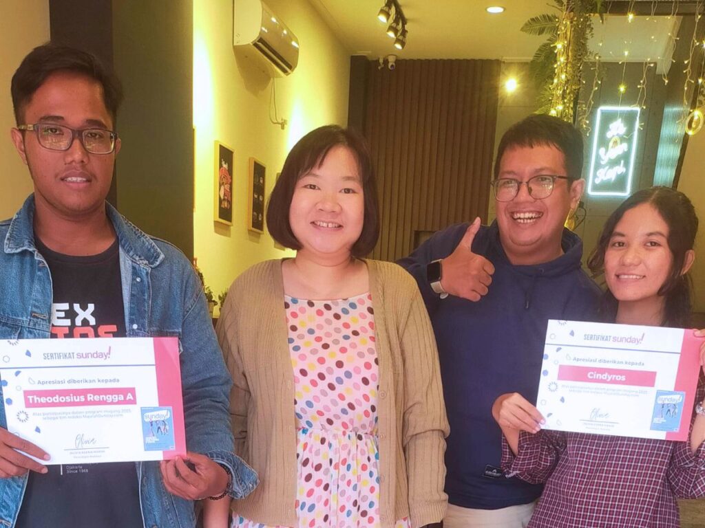 Berikut adalah tim magang Institut Bisnis Nusantara, penulis Enter The CInema - Majalah Sunday Edisi Maret 2024