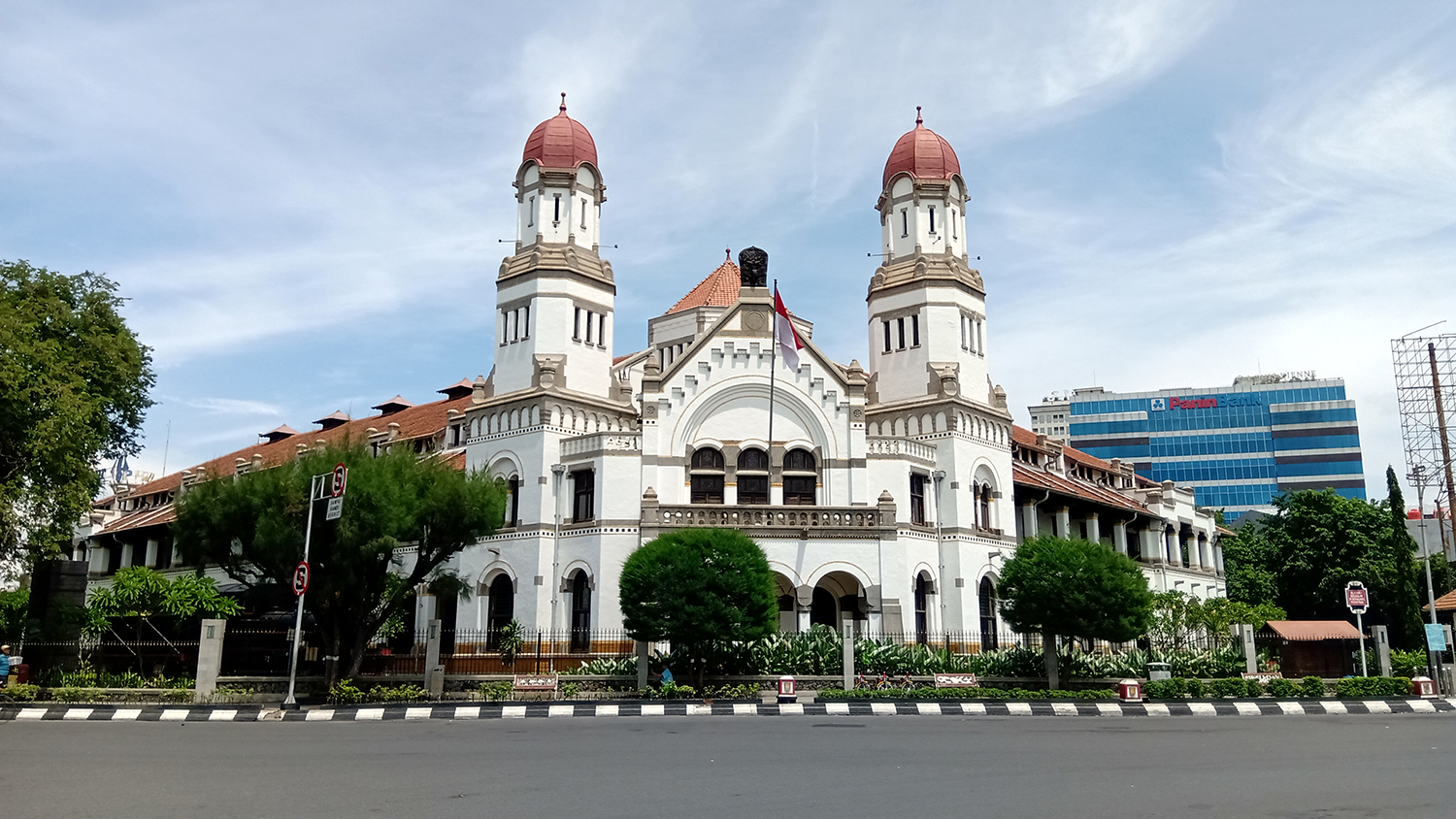 lebih dekat mengenal Lawang Sewu