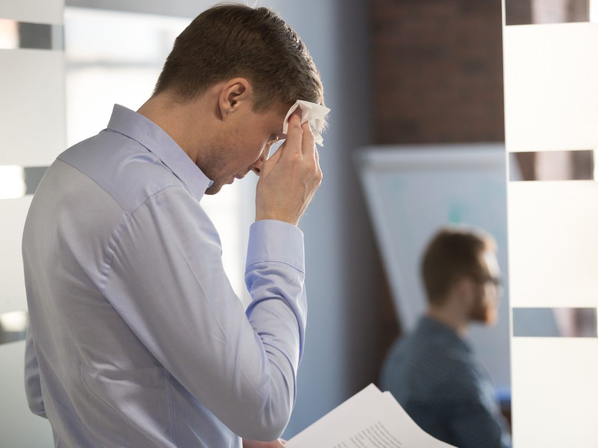 Rasa gugup saat berbicara di depan umum? Tenang, itu wajar kok