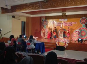 Satu Dekade Festival Komukino: Kompetisi Tari Tradisional Yang Menyala Di Panggung Budaya