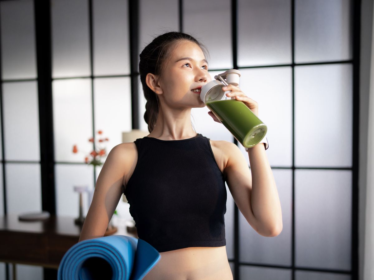 IF adalah jenis diet sehat yang tidak membatasi makanan seseorang, tetapi lebih fokus pada kapan kita makan dan kapan kita berpuasa.