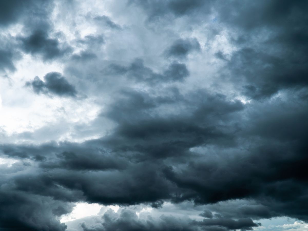 Sanja Atanasovska is a Macedonian journalist and poet submitted her poetry to Majalah Sunday, let's deep dive "Storm"