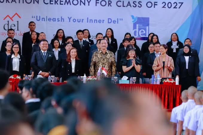 Graduation Ceremony Class of 2027 SMA Unggul Del dan dibuka langsung oleh Wakil Menteri Pendidikan Tinggi, Sains, dan Teknologi