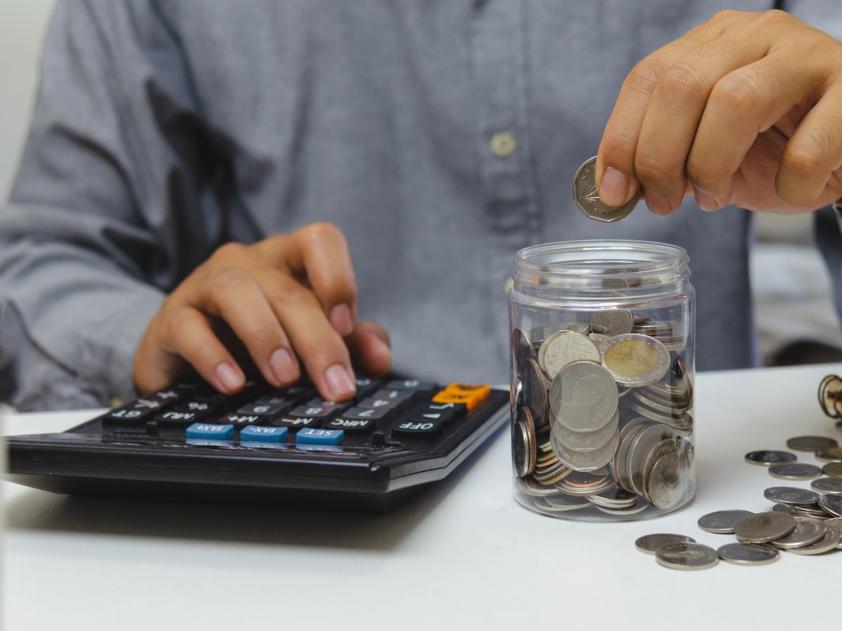 Financial self-care bantu remaja atur keuangan biar dompet aman, bebas stres, dan siap wujudkan impian. Simak tips praktisnya di sini!