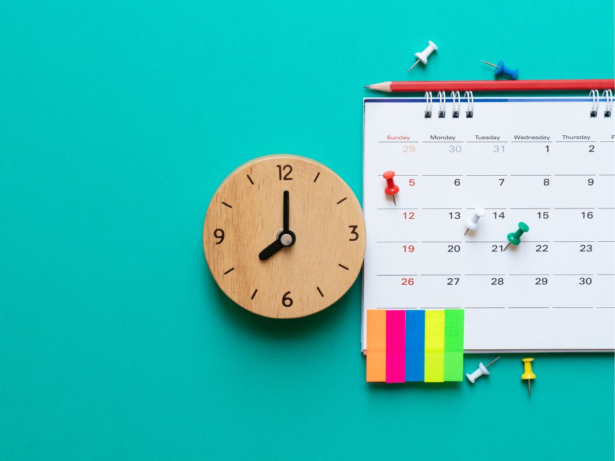 Melakukan self-care selama 10 menit sebelum tidur, agar glow-up