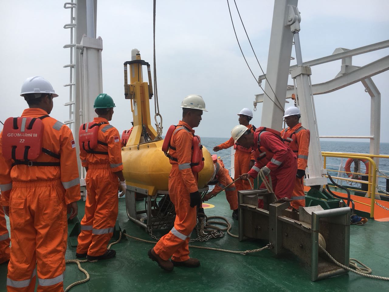 Suka laut dan tantangan? Jurusan Teknik Transportasi Laut ITS siap bantu kamu berlayar menuju karier keren di industri maritim!