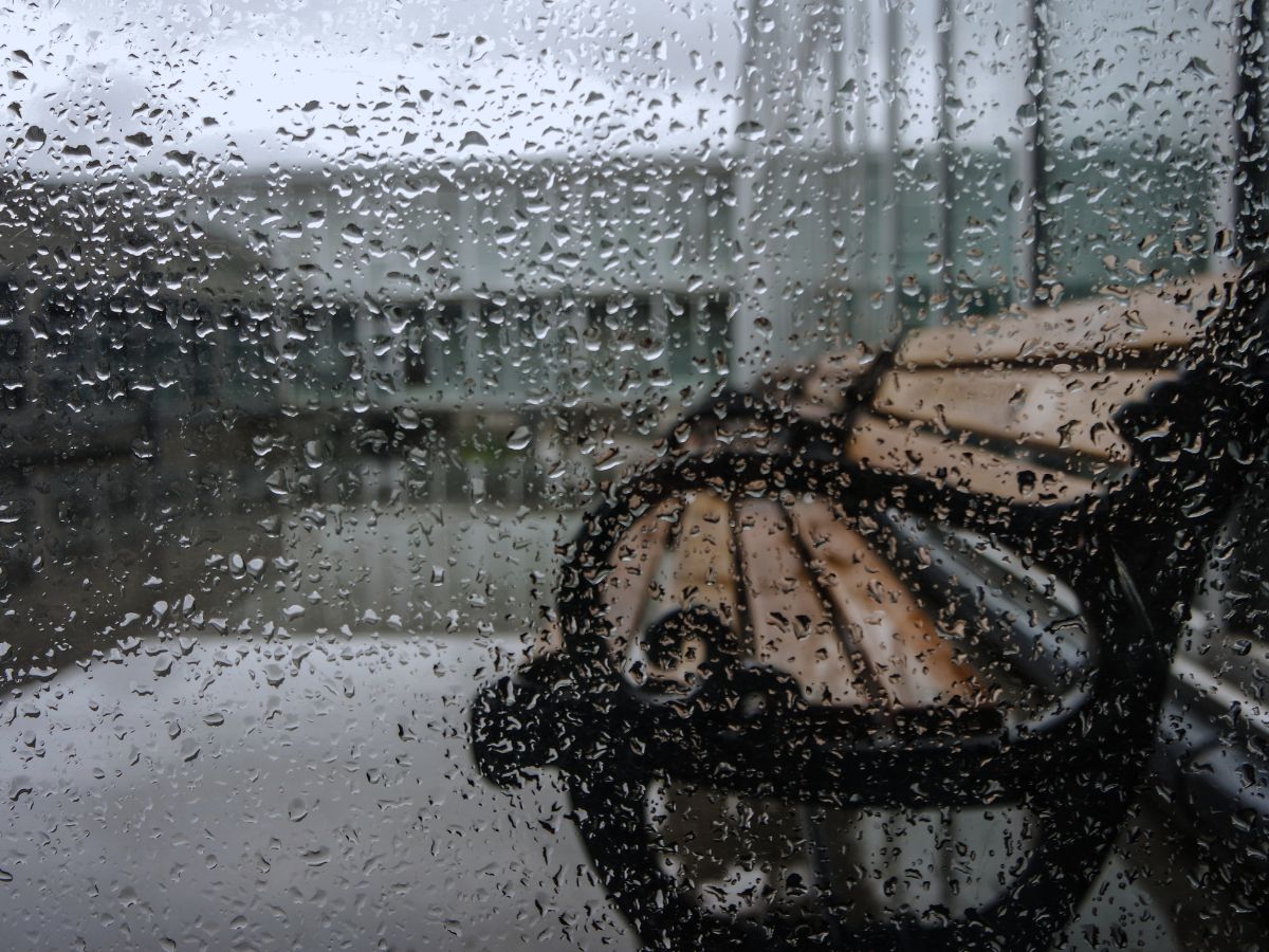 Sebuah Cerpen - Surat untuk Hujan