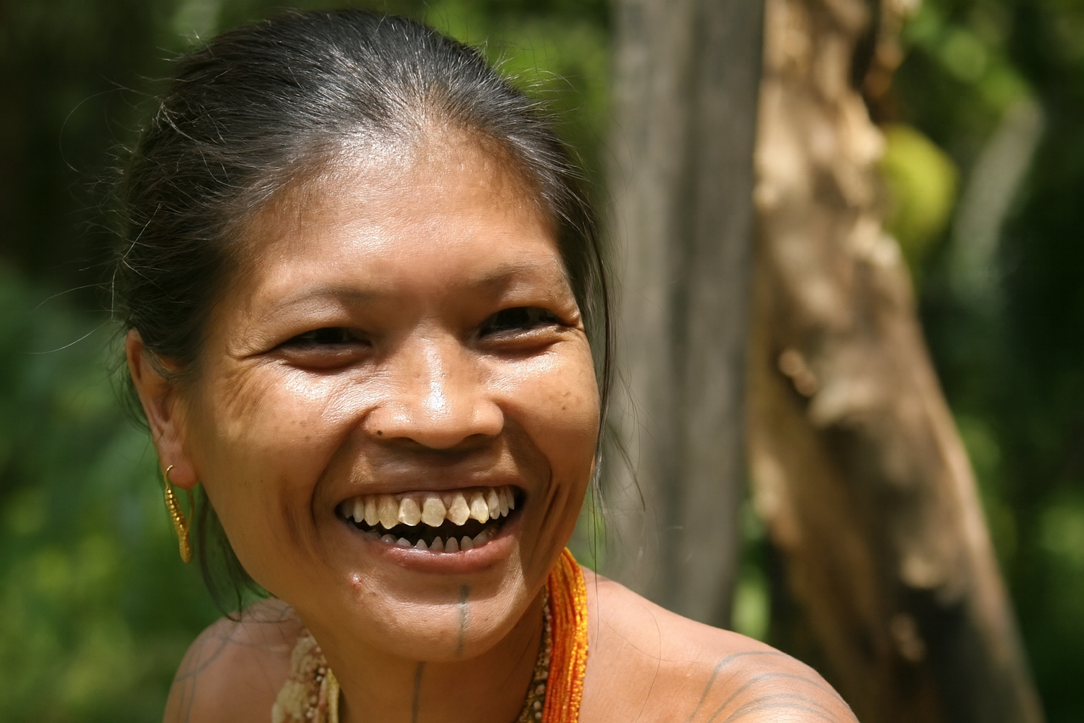 Kerik Gigi: Tradisi Menjadi Dewasa ala Perempuan Mentawai