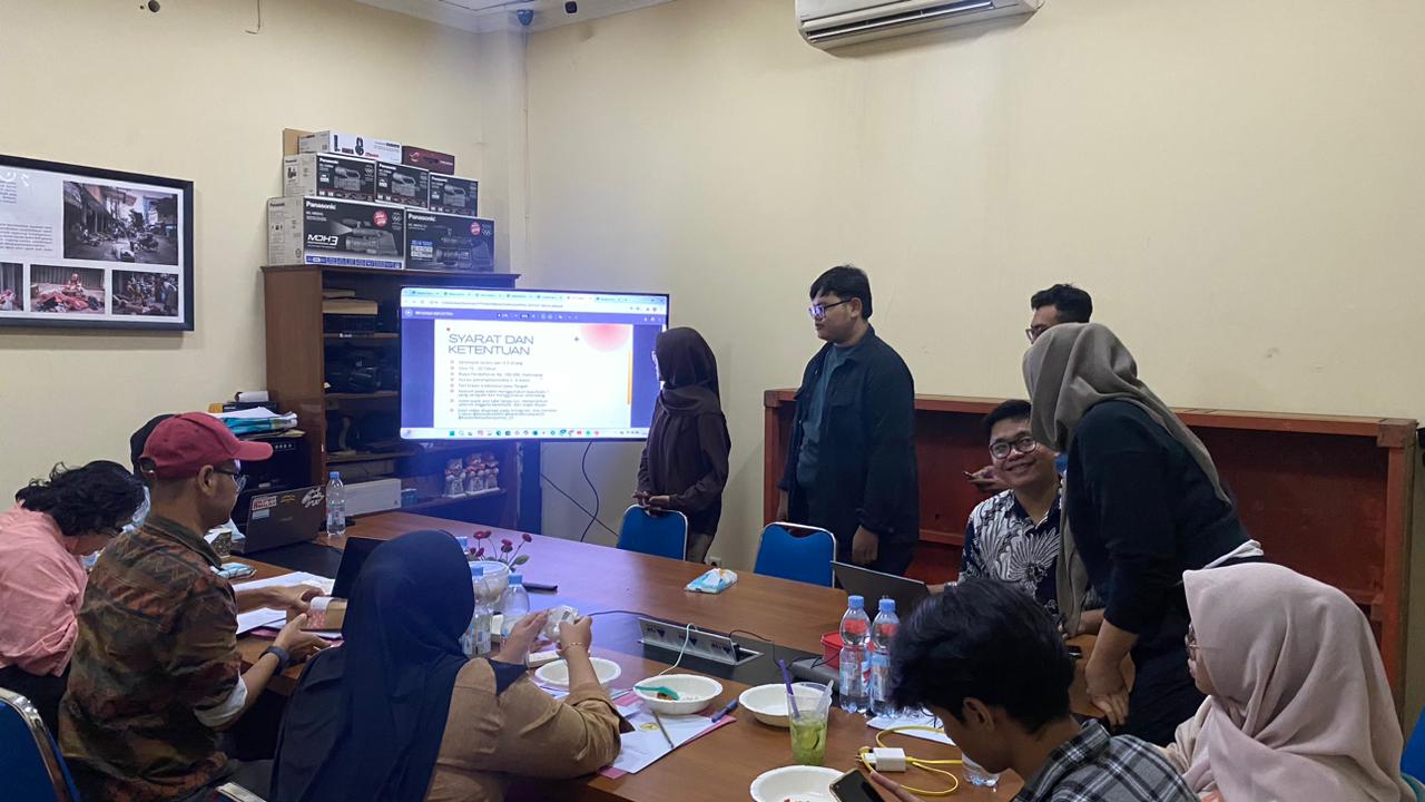 Dari Booth Ramah Lingkungan Hingga Lomba Tari Lentera: Karesidenan Banyumas Hadirkan Inovasi di Komukino Fest 2025