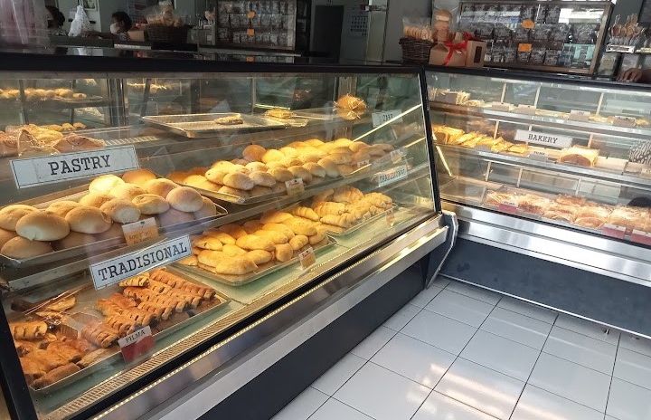 Rekomendasi beberapa kuliner legendaris khas Banyumas yang dapat Sunners cicipi ketika sedang berada di Banyumas.