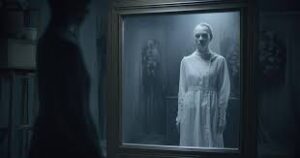 Bloody Mary: Hantu Cermin yang Melegenda