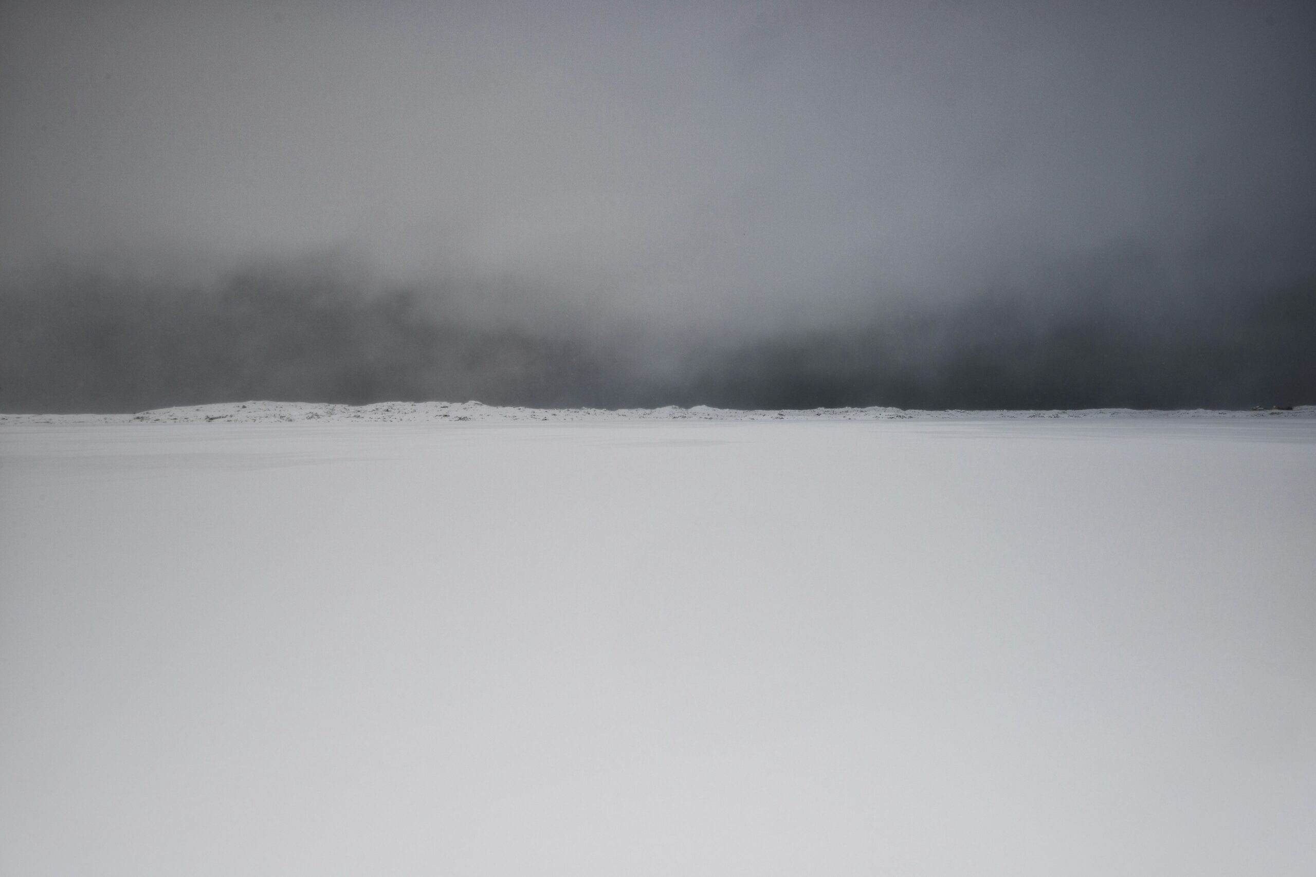 Pasti kalian sering dengar yang namanya Saudade tapi gak tau artinya apa? Disini kalian bisa lebih memahami arti dari Saudade.