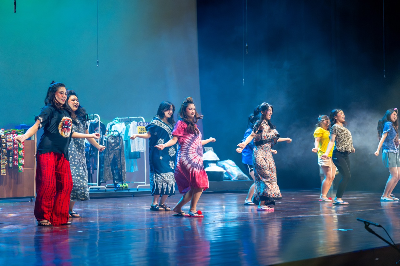 Musikal Pasar Dangdut: Semesta Berdendang