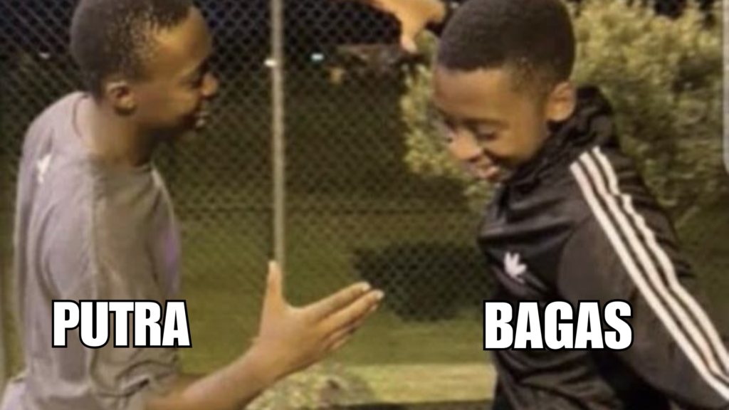 Ensiklopedia kalau jadi manusia dan hidup, mungkin akan menamai dirinya dengan nama Bagas. Dan Putra harus betah punya teman tahu segala hal.