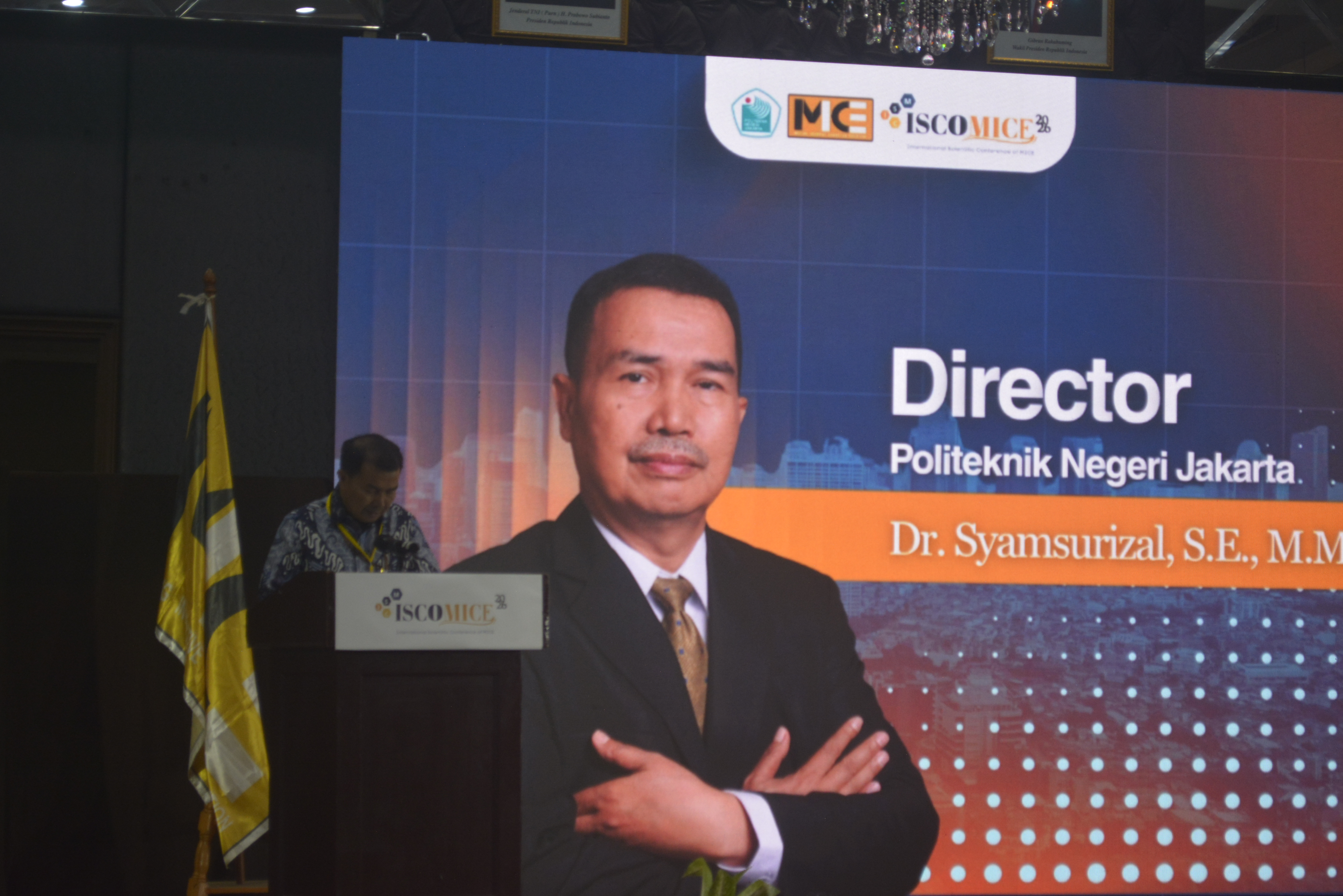 Narasumber internasional menyampaikan materi tentang smart technology, IoT, dan human-centered innovation dalam industri MICE pada konferensi ISCOMICE 2026 di Jakarta.