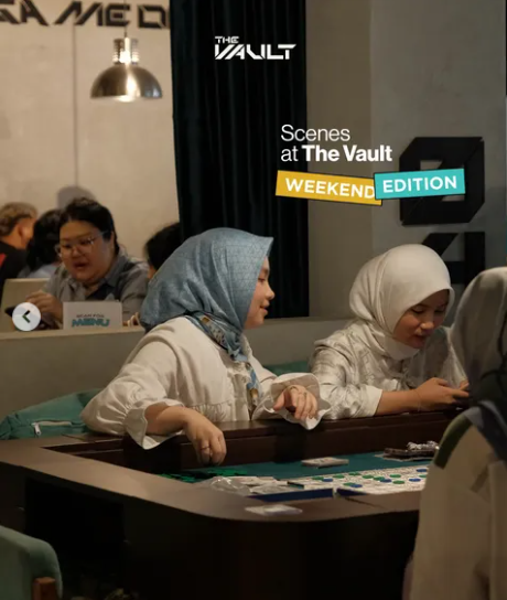 Suasana di Board Game Kafe di Jakarta, Vault Board Game.