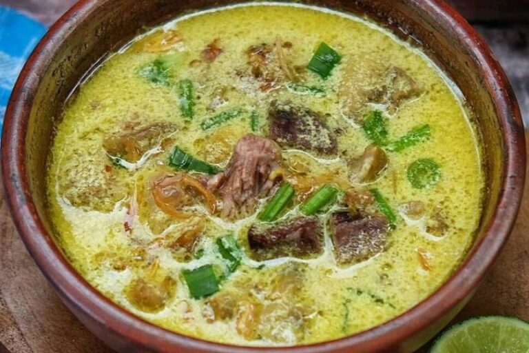 Empal Gentong: Hidangan Legendaris Asal Cirebon