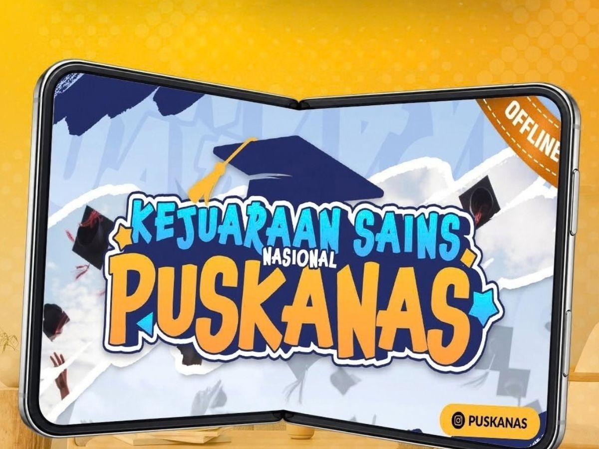 *Renungan Pagi 👑* Hidup Rukun Pasti berdampak Mazmur 133 Mazmur 133:1 Nyanyian ziarah Daud. Sungguh, alangkah baiknya dan indahnya, apabila saudara-saudara diam bersama dengan rukun! Suatu Pujian yang dinaikkan bersama sama ketika dalam keadaan Pendakian Ziarah=Maalot yang berarti Pendakian Ketika yang ada dilembah menuju Yerusalem untuk memuji dan menyembah serta bertemu di Bait Allah Ayat ini juga sebagai suatu deklarasi dan kesepakatan bersama yang dapat membuat kita solid, kuat, baik kata Indah atau Naim juga berarti menyenangkan Hidup rukun itu menyenangkan, membuat solid, kuat dan baik, baik dimata Tuhan dan Indah dipemandangan Tuhan Mazmur 133:2 Seperti minyak yang baik di atas kepala meleleh ke janggut, yang meleleh ke janggut Harun dan ke leher jubahnya. Harun adalah Imam sekaligus kakak Musa yang menjabat Imam ketika sedang dalam pengurapan minyak itu akan mengalir dari kepala, janggut, leher dan jubahnya turun ini berbicara tentang kekudusan, Hidup Rukun itu akan membuat hidup kita saling menguduskan, dari Gembala turun ke Majelis juga jemaat dari kepala kepala keluarga sampai ke anak anaknya Mazmur 133:3 Seperti embun gunung Hermon yang turun ke atas gunung-gunung Sion. Sebab ke sanalah TUHAN memerintahkan berkat, kehidupan untuk selama-lamanya. Hidup Rukun itu seperti embun pagi yang menyegarkan dan menciptakan keajaiban keajaiban baru, embun itu mengalir dari gunung Hermon sampai ke gunung Sion ini merupakan keajaiban karena jarak antara Gunung Hermon ke Gunung Sion +-200 km Hidup Rukun itu dapat menciptakan keajaiban tanah yang kering dapat menjadi subur sebab ada aliran Embun yang menyegarkan, apapun yang menjadi usaha, pelayanan dan aktivitas kita akan akan berhasil Kenapa?? Karena disanalah Tuhan memerintahkan berkatnya untuk orang orang yang mau hidup rukun Selamat pagi selamat beraktifitas, Tuhan Yesus menyertai dan memberkati 🙏