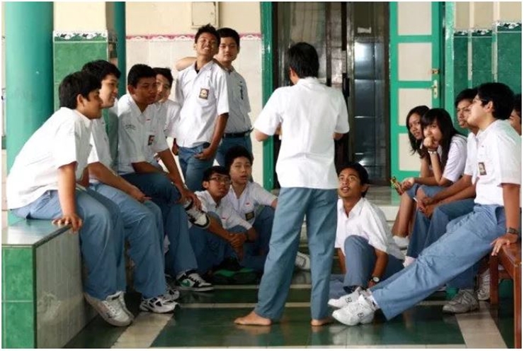 Cerita Cinta SMA: Dari yang Cuma Kakak dan Adik Kelas, Malah Jadi Kesayanganku?