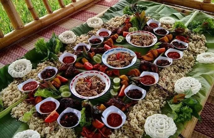 hidangan cucurak sebelum menyambut bulan Ramadhan.